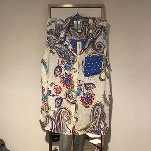 Chico’s sleeveless blouse